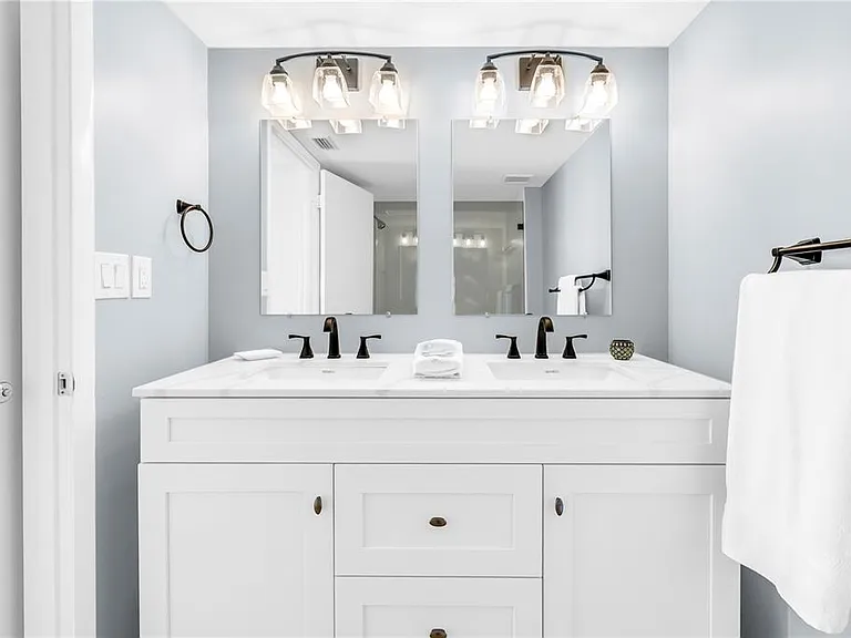 6021 Bahia Del Mar Cir #540 — Photo 20