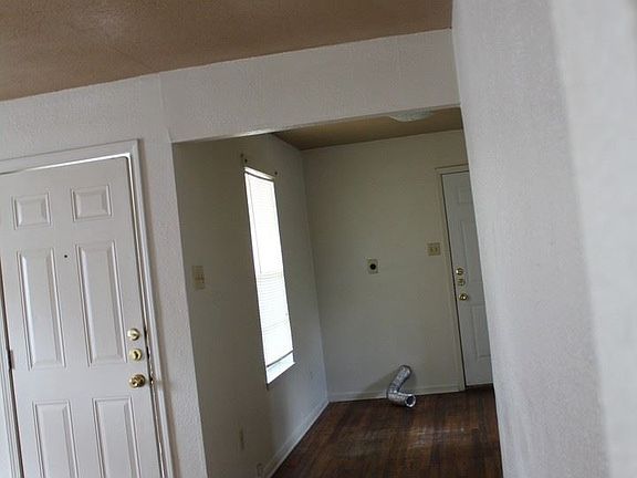 5th image of 311 Margaret Lee St