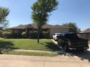 1015 Hanover Dr, Forney, TX 75126