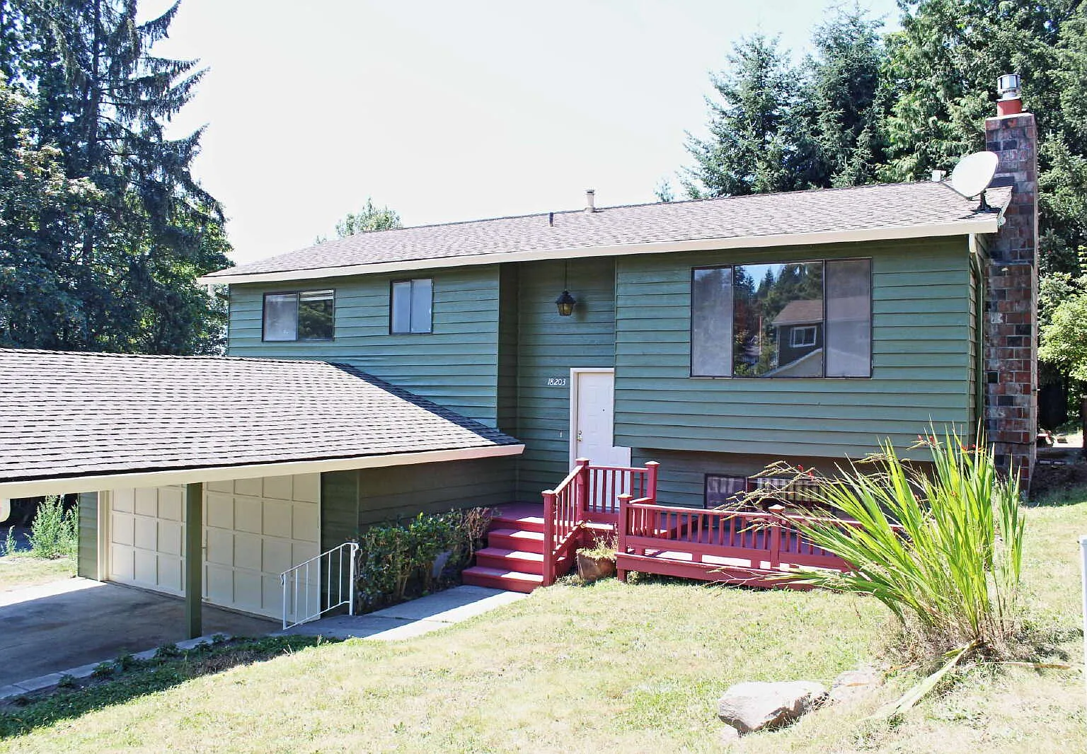 Woodinville Rental Available Now! — Photo 1