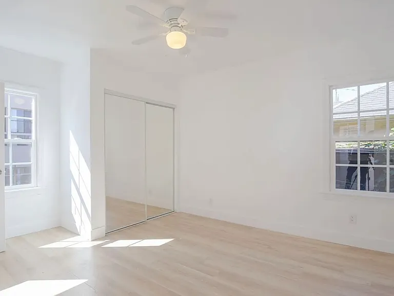 1704 Miramar St #1706 — Photo 13