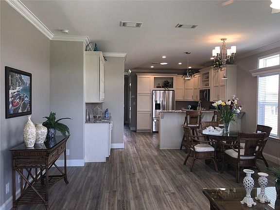 5th image of 7812 McClintock Way