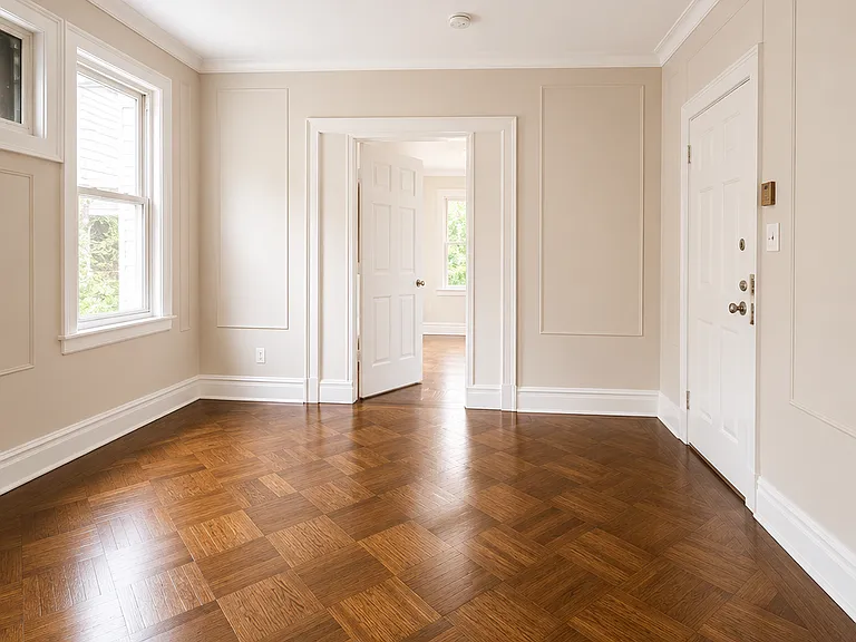 45-47 Fuller Pl #2R — Photo 5