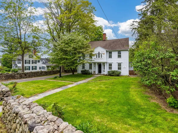 79 Deforest St, Watertown, CT 06795