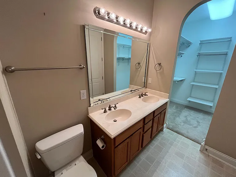 528 Rickels Ct — Photo 22