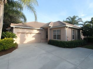 6711 Old Banyan Way, Naples, FL 34109