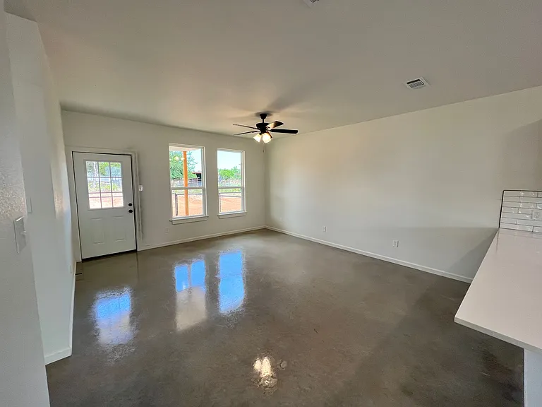 2232-101 W J E Woody Rd — Photo 9
