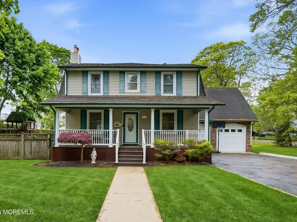420 Wells Avenue, Oakhurst, NJ 07755