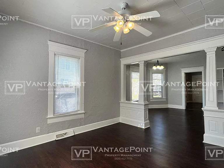144 Oak St — Photo 2