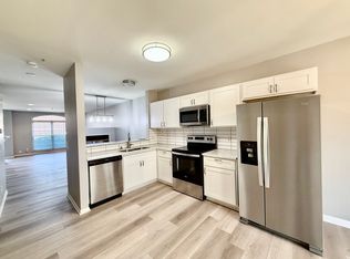 3201 Newbury Pl #1, Troy, MI 48084