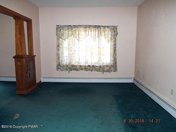 4th image of 44 Lackawanna Ave