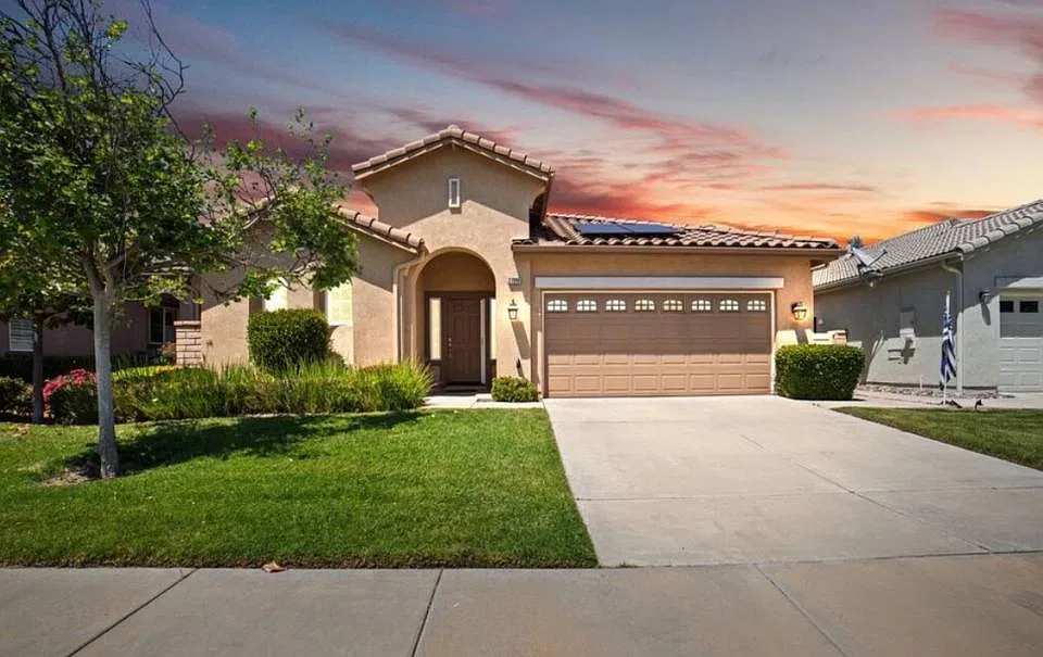 27896 Crystal Spring Dr
