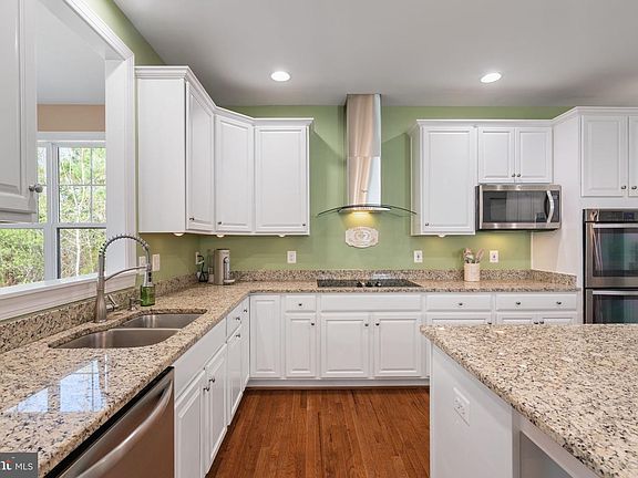 4th image of 65 Donovan Ln