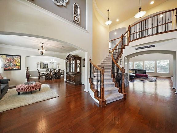 5th image of 14019 Windwood Falls Ln