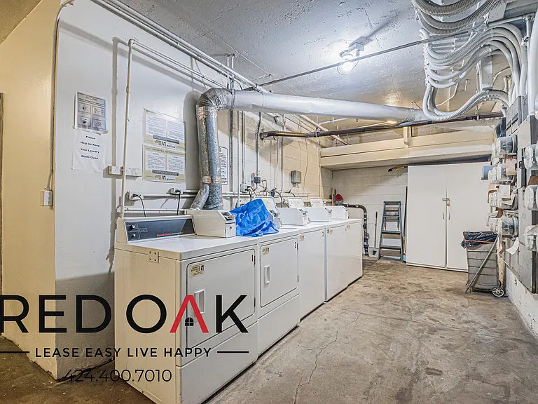 1539 N Alexandria Ave #303 — Photo 12