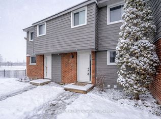 3 Glencoe St, Ottawa, ON K2H8S5