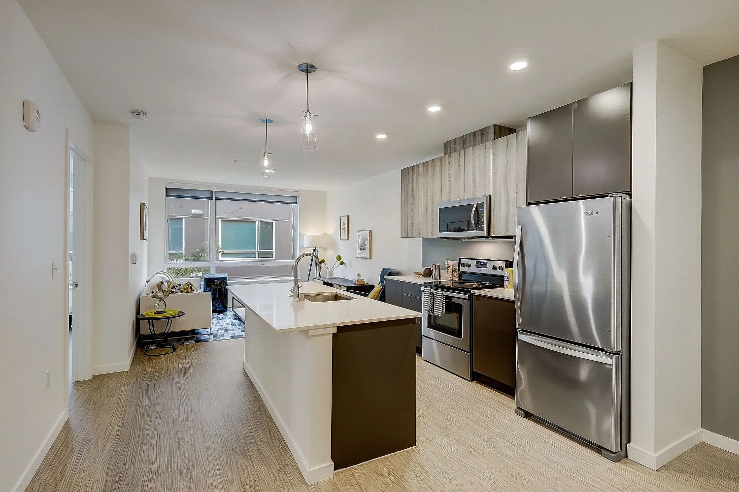 Augusta Apartments — Photo 1