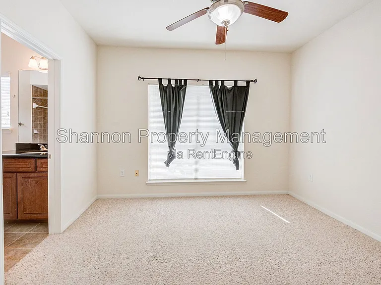 9200 Westheimer Rd #705 — Photo 14