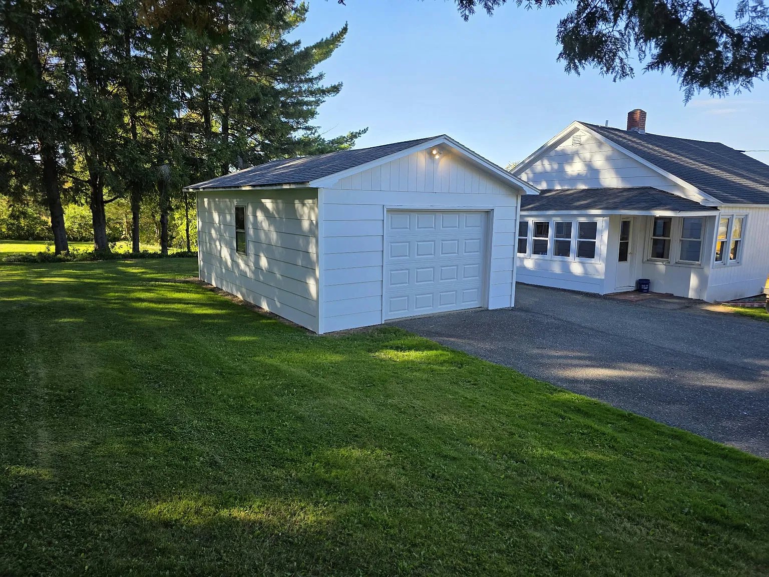 3 bed, 1189 sqft, $1,650 — Photo 2