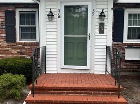 222 Buck Island Rd, West Yarmouth, MA
