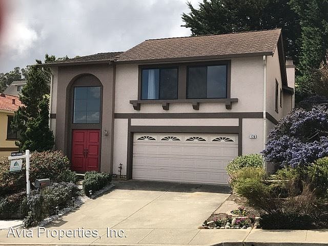 1st image of 170 Valleyview Way