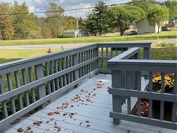 4th image of 1131 Cinnamon Dr
