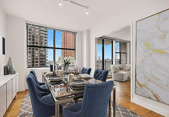 4th image of 1365 York Ave APT 33B