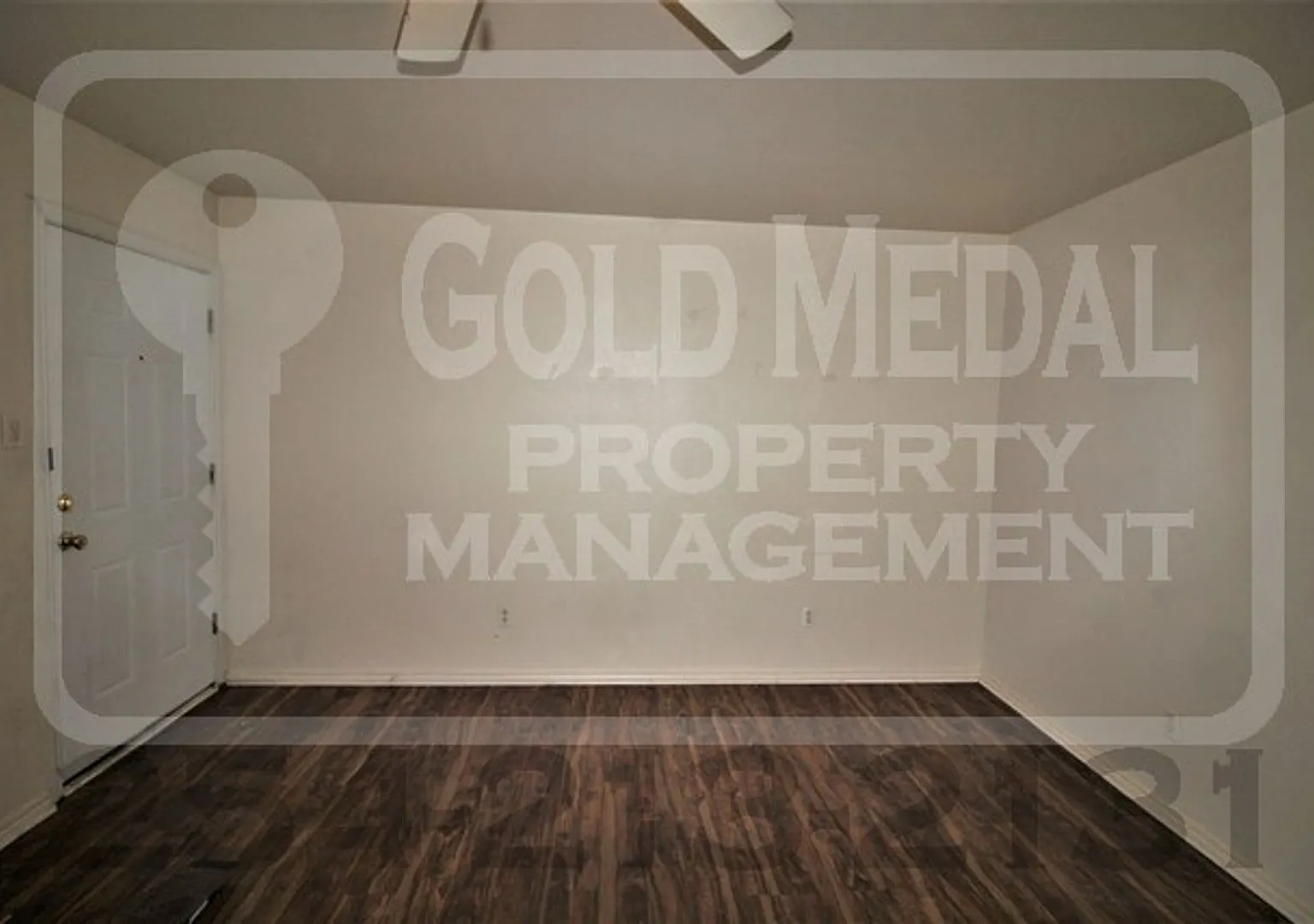 1101 Horizon Dr — Photo 3