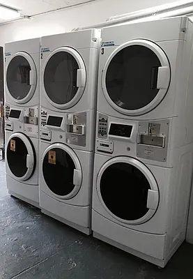 Rented by Weissman Realty | media 14