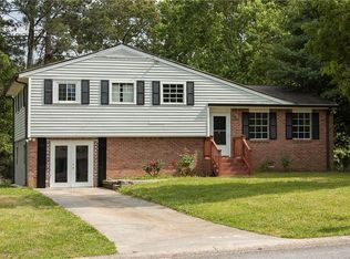 1826 Town Pl, Snellville, GA