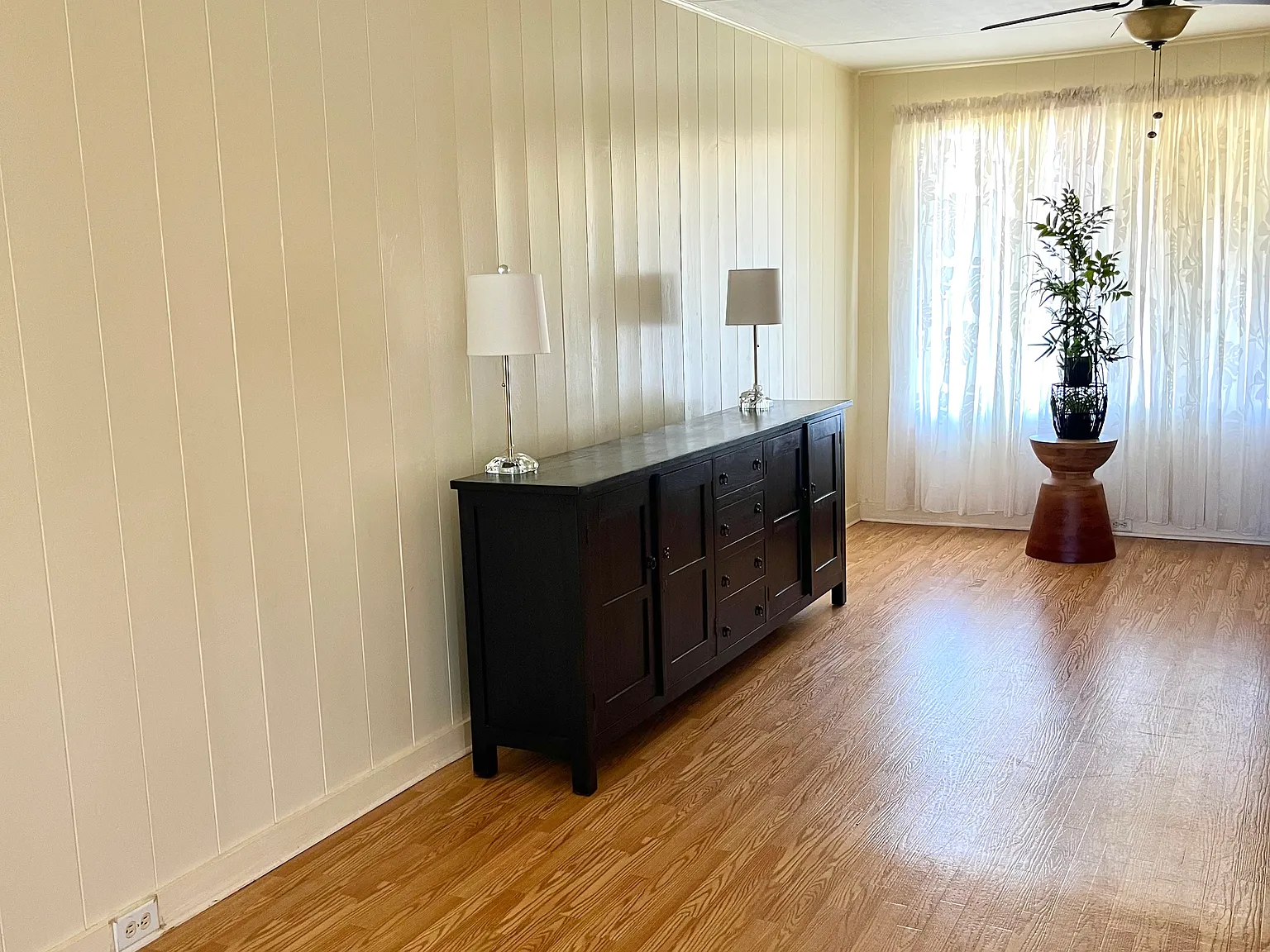 4848 Alii Rd — Photo 3