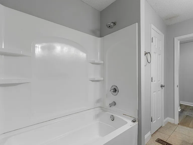 6874 Beulah Dr — Photo 19