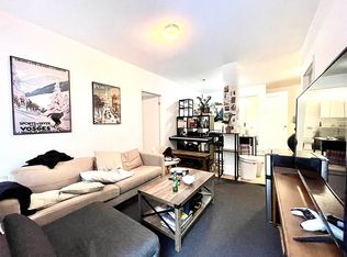 172 E 7th St, New York, NY 10009