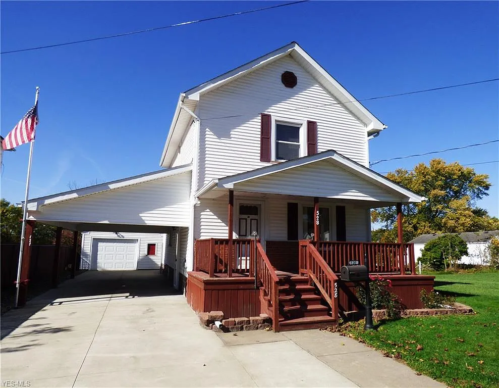 528 Belmont Ave photo 1
