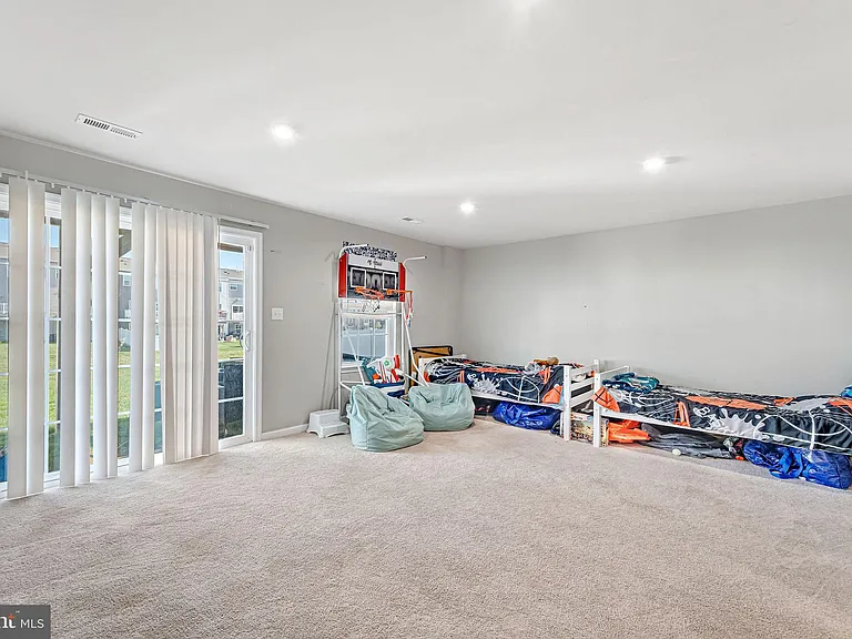 205 Dalton Dr — Photo 9
