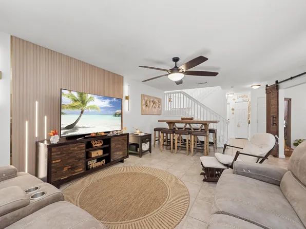 6148 Eaton Street, West Palm Beach, FL 33411