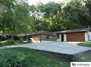 4381 County Road P40, Omaha, NE 68152