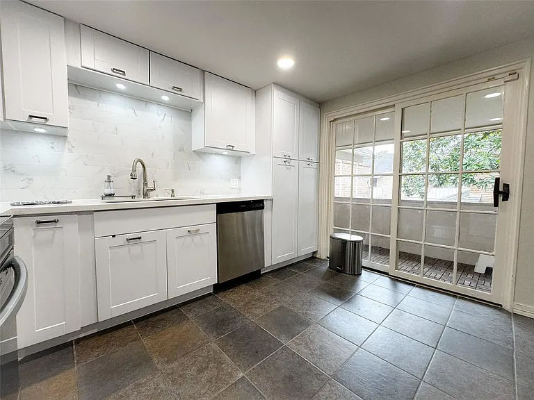 637 S Ripple Creek Dr #637 — Photo 11