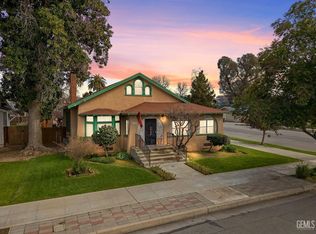 2104 B St, Bakersfield, CA 93301