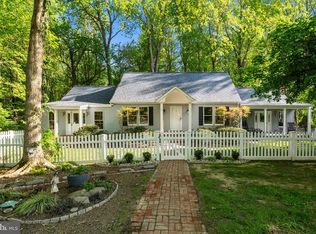 11 Tracys Ln, Tracys Landing, MD 20779