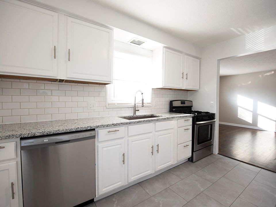 5789 Porter Rd, North Olmsted, OH 44070 Zillow