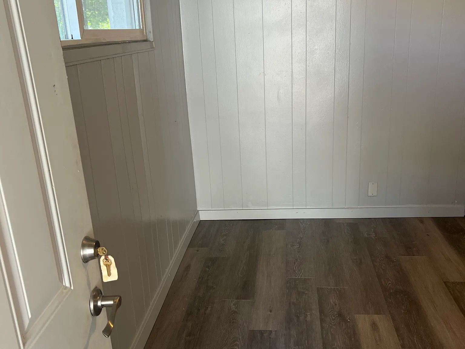 1 bed, 400 sqft, $900 — Photo 2