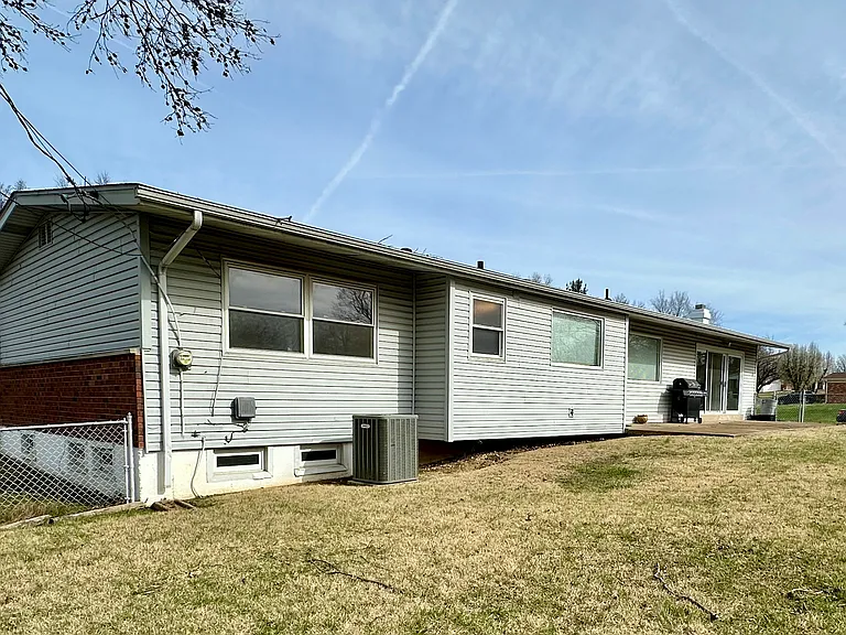 Back of house (back yard is fenced)