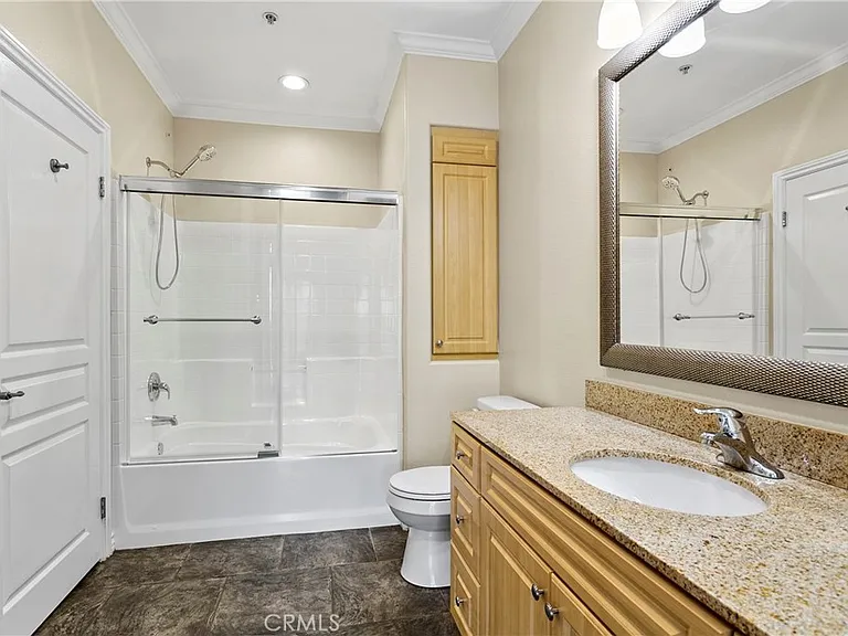 3307 Watermarke Pl — Photo 16