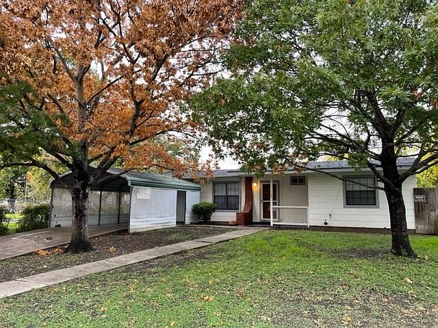 1st image of 135 Newport Dr