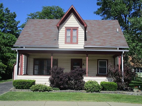 2nd image of 307 Eleanor St