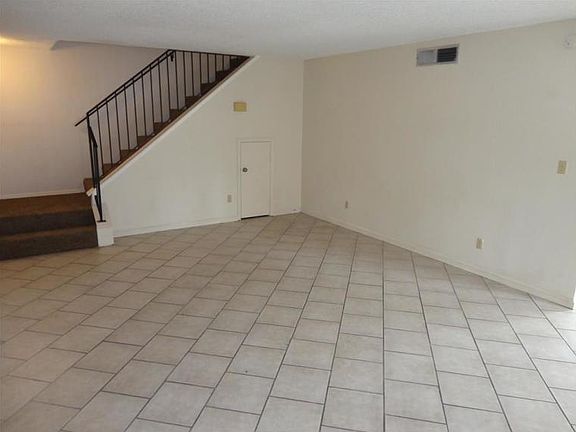 2nd image of 1746 Pico Alto Dr