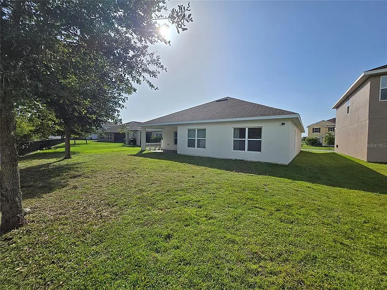 2476 Addison Creek Dr — Photo 4