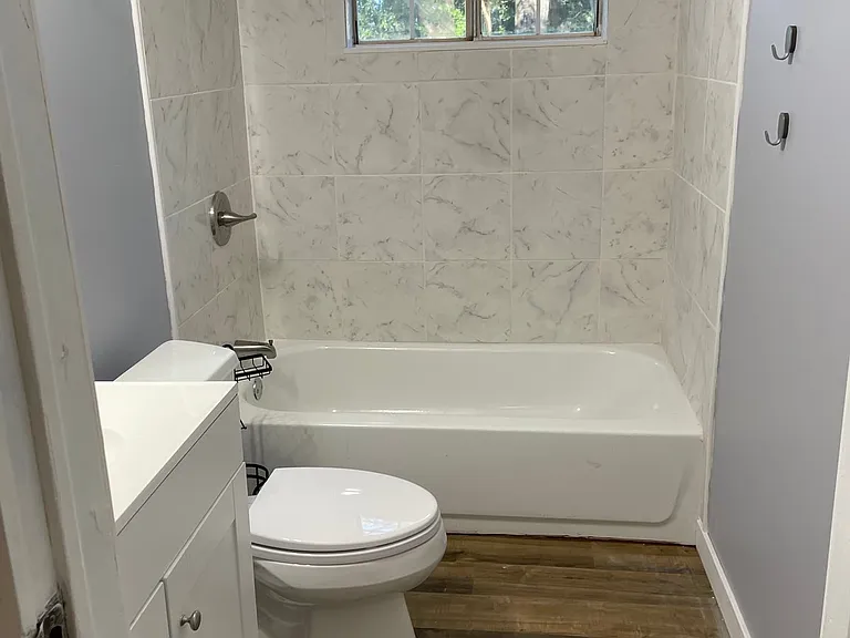 401 S Booker St — Photo 10