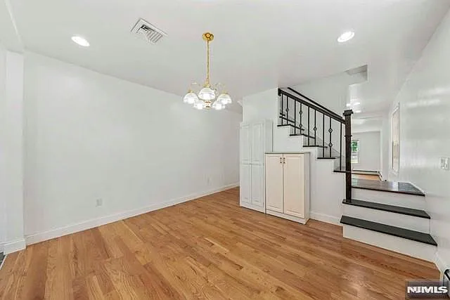 19 Intervale Rd #2 — Photo 2